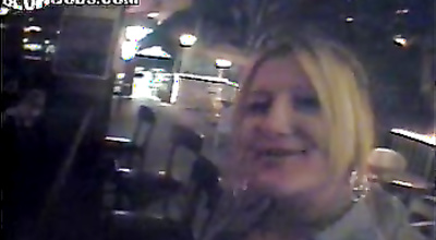 Lovely beauty Vivian eagerly slobbers on a thick packing monster