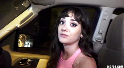 Tasty perfection Gia Paige is banging her muscular stranger